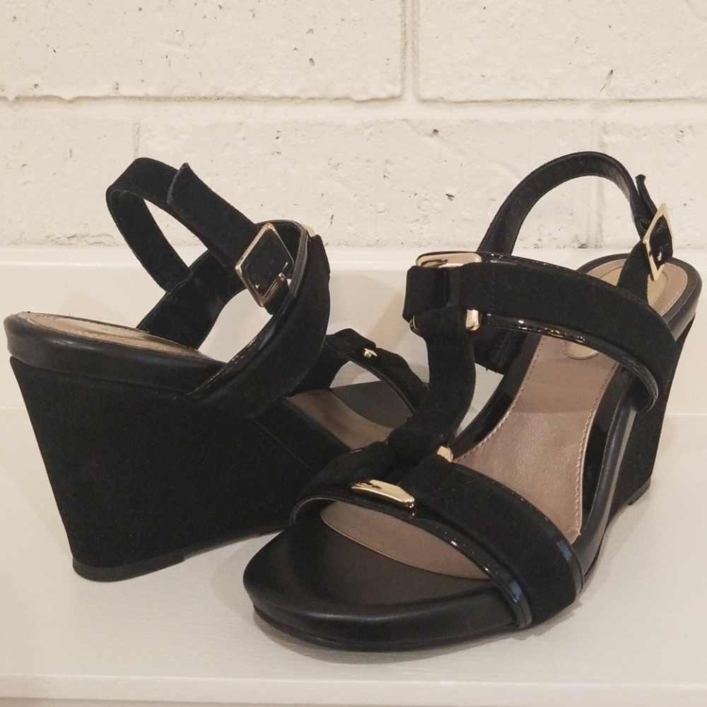 Comfy Alfani Wedges